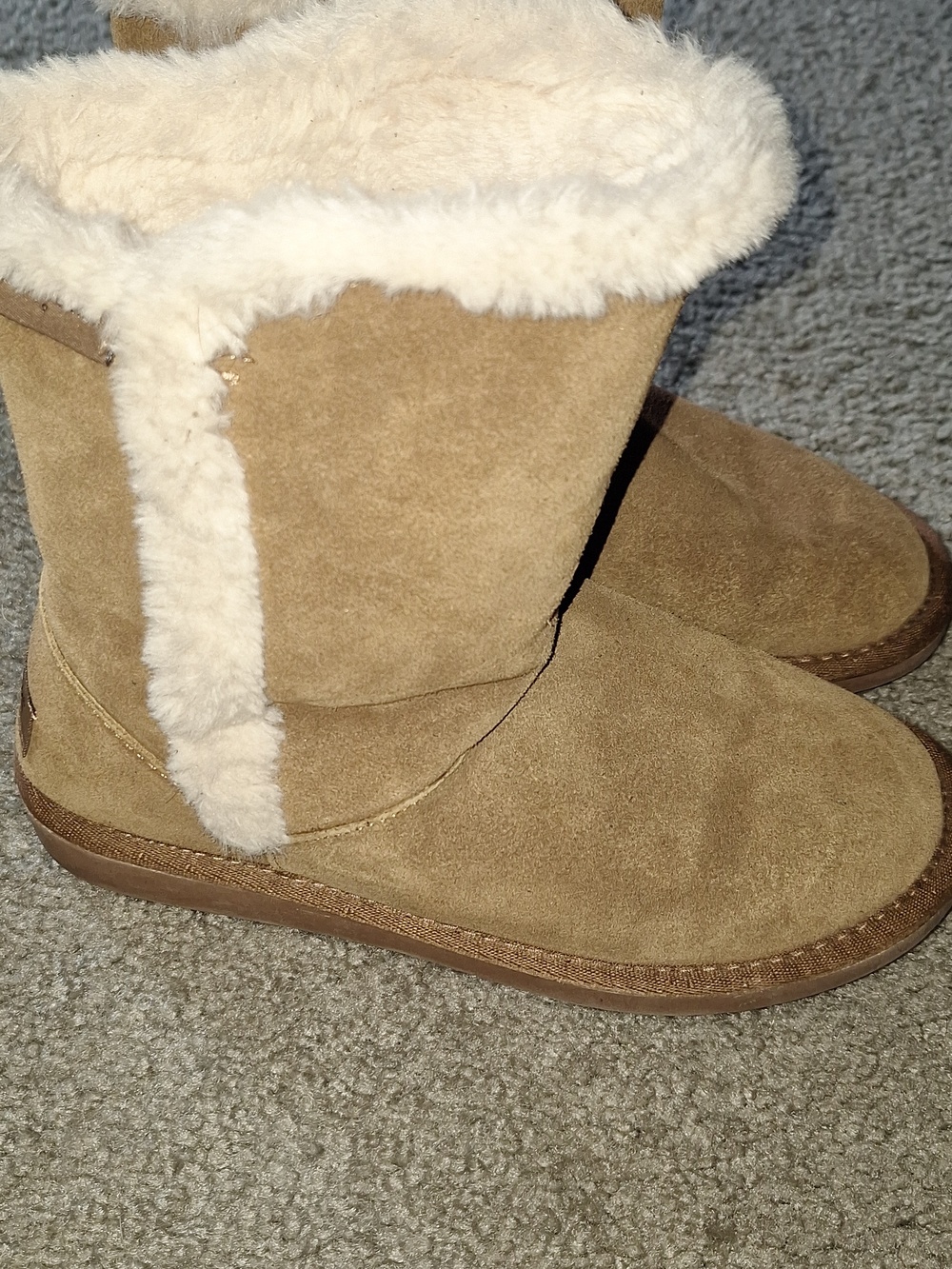Classic Women's Minnetonka -Lined Suede Boots